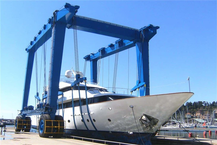 Mobile Boat Hoist (5)