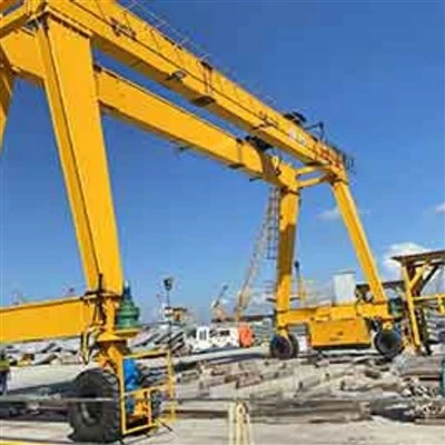 900 ton spoorbuienkraan